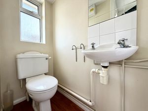 Cloakroom- click for photo gallery